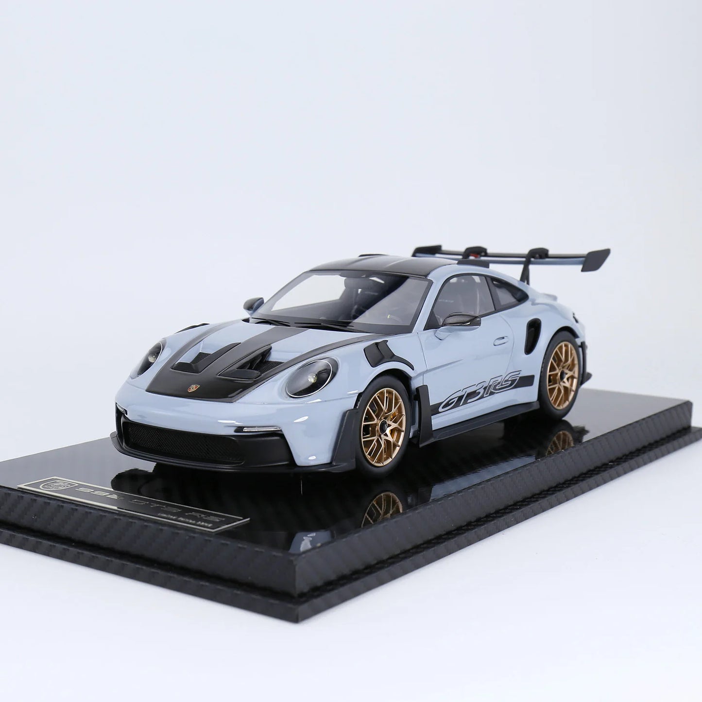 Luxury Hand Made 1-18 Porsche 911 GT3 RS Resin Collectibles