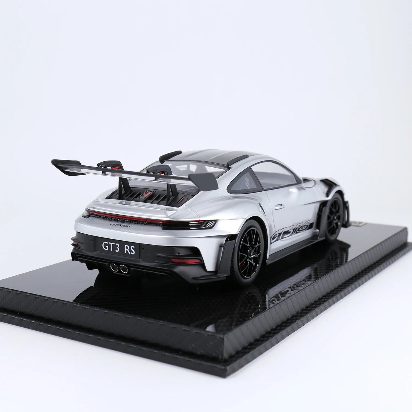 Luxury Hand Made 1-18 Porsche 911 GT3 RS Resin Collectibles