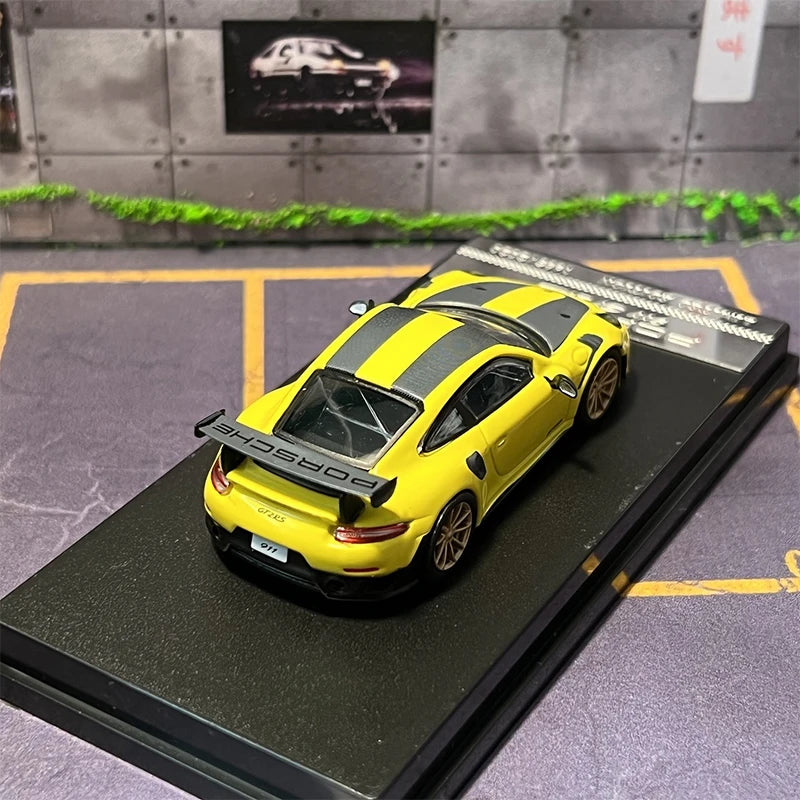 1/64 911 Porsche GT2 RS